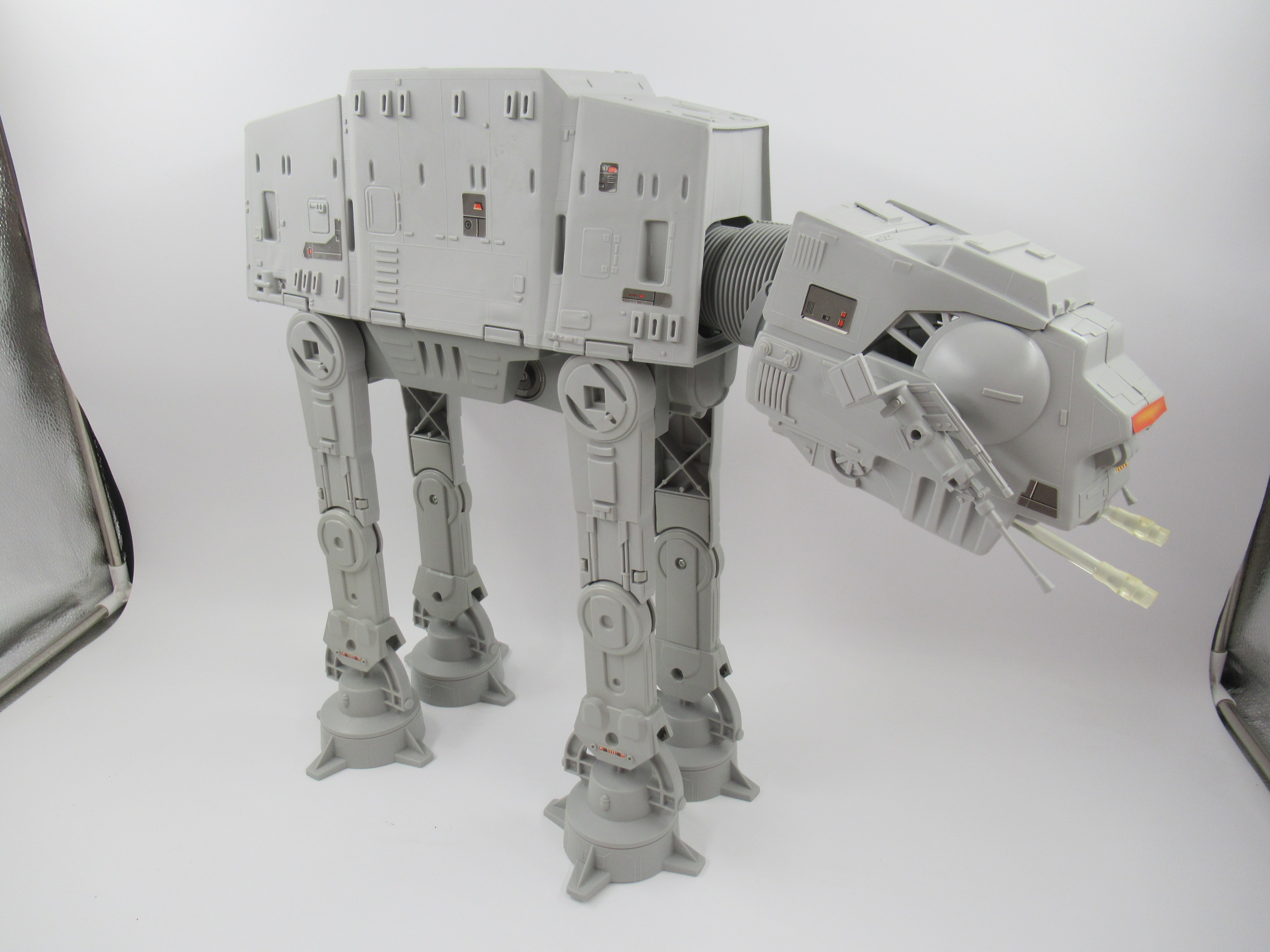STAR WARS: The Empire Strikes Back AT-AT Vehicle with Box - Kenner (1981) Vintage Toy